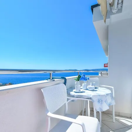 Apartment Liki *